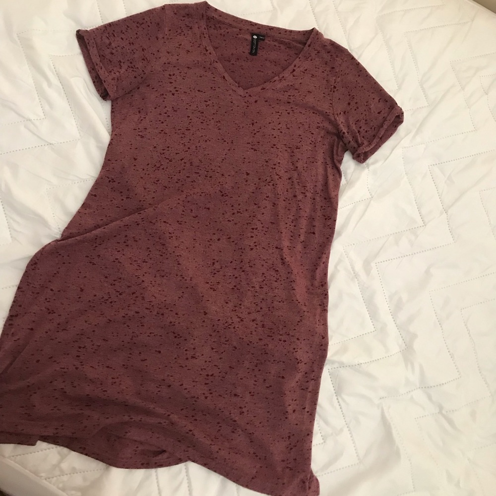 Maroon t-shirt dress